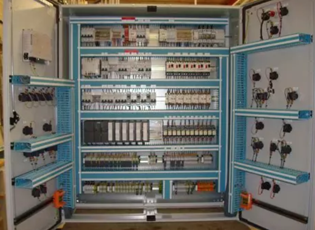Wiring and connection of a workshop for industrial machines up to 40 kW