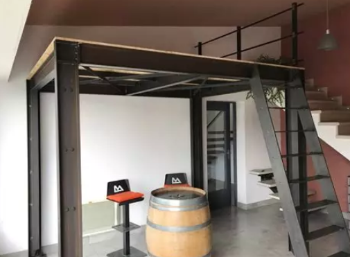 Structure métallique de mezzanine