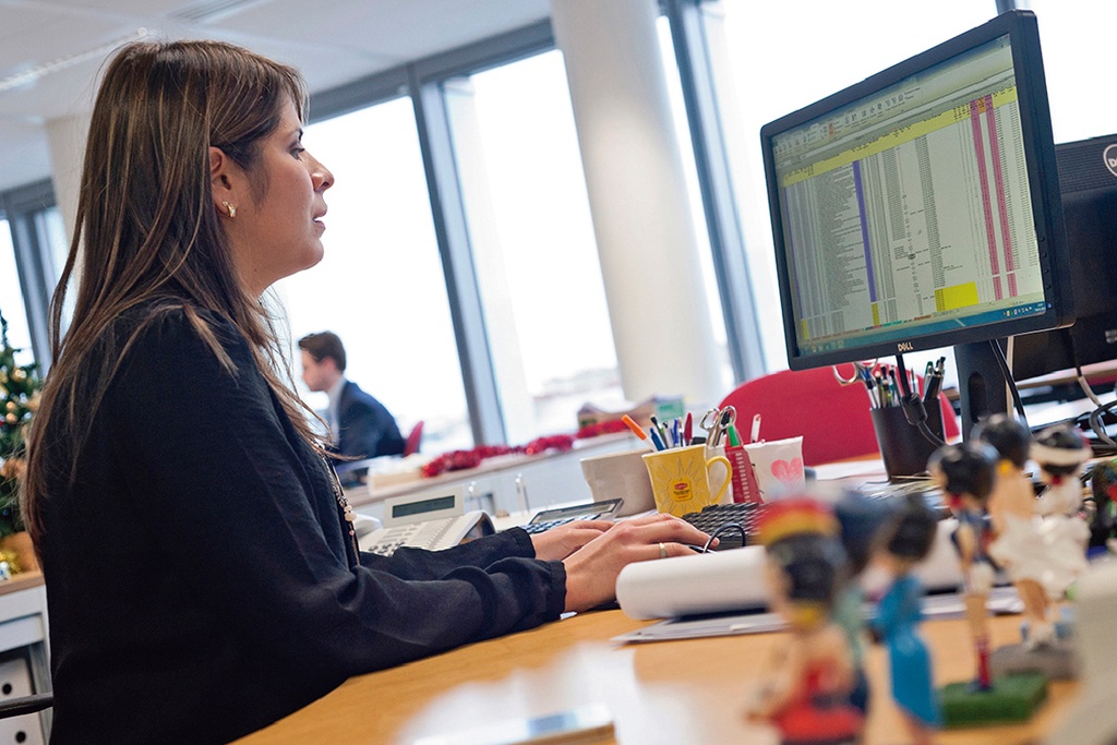 Offshore Management Controller