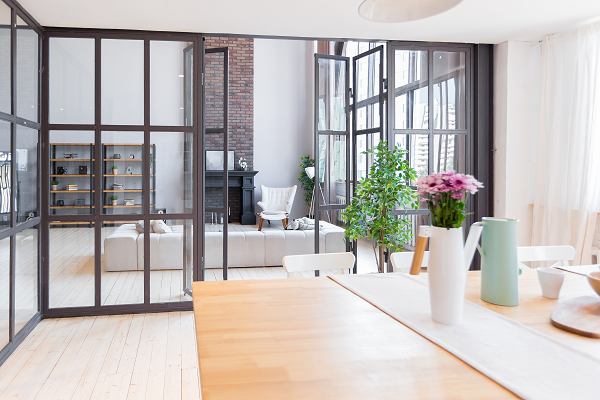 Installation of a 6 m² aluminium glass partition