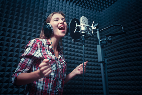 Isolation acoustique des murs d’une pièce de 20 m² à 50 m²