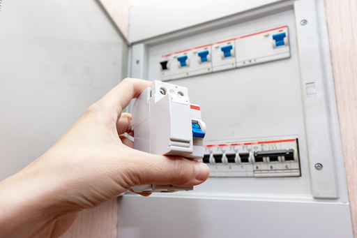 Installation of 4 residual current devices in an electrical panel