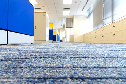 Tension carpet laying