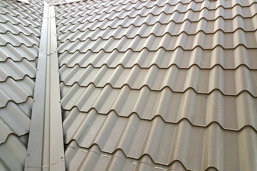 Plaatsing van een metalen dakbedekking