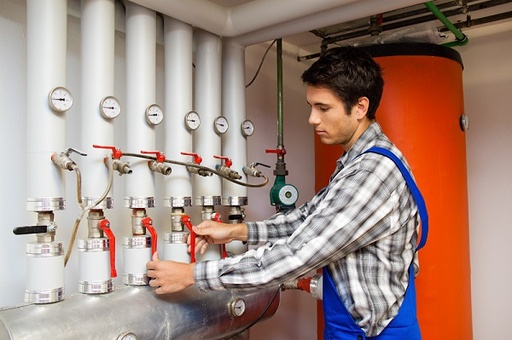 Emergency intervention by a heating specialist